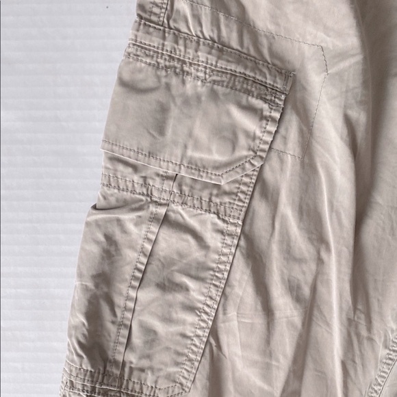 🎈$10 add. GAP Tan Cargo Pants Classic Straight-Leg Cotton - Picture 4 of 5